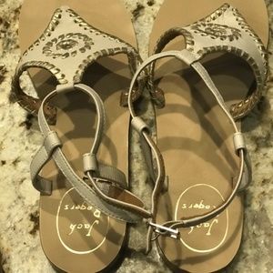 JACK ROGERS LIKE NEW!! Size 8M